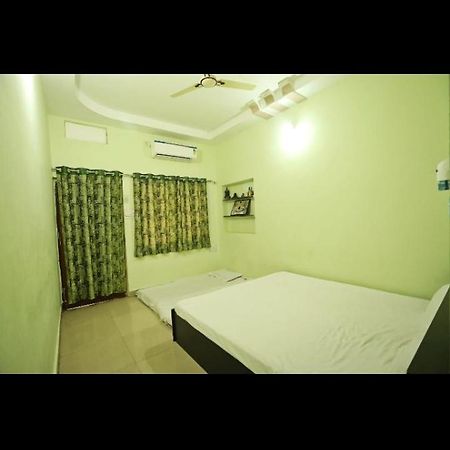 Shree Vinayak Guest House Ujjain Exterior photo
